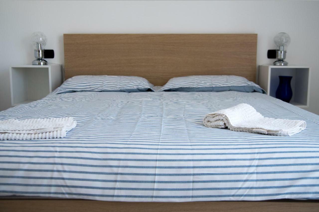 La Strelitzia Cervo Mare Apartment ภายนอก รูปภาพ