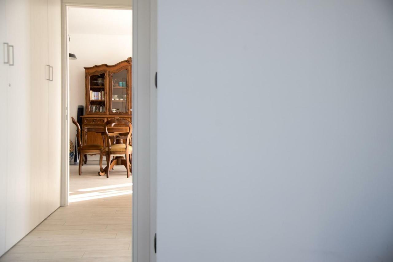 La Strelitzia Cervo Mare Apartment ภายนอก รูปภาพ